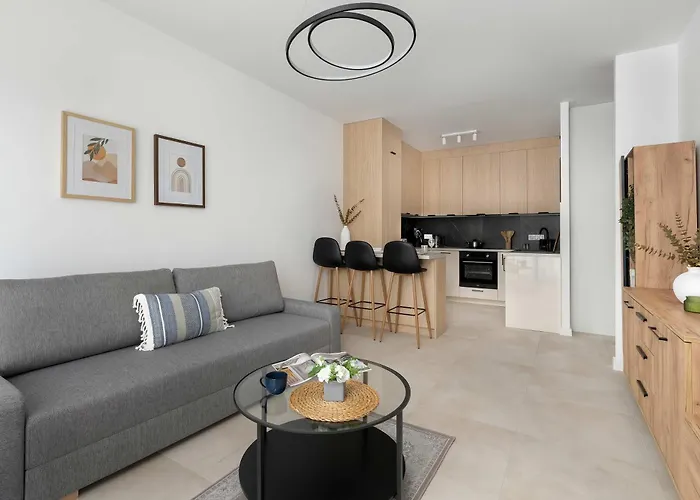 Апартаменты Jasny Z Parkingiem I Balkonem By Renters *