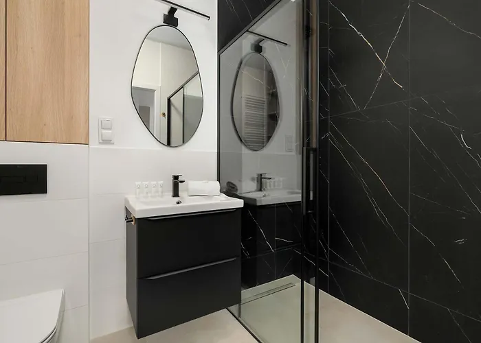 Daire Jasny Z Parkingiem I Balkonem By Renters *